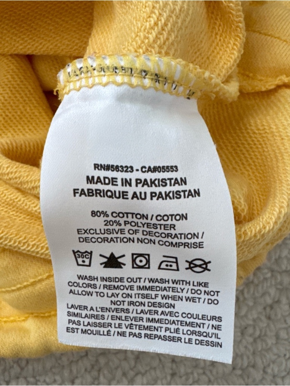 Nike Yellow Crewneck Sweatshirt with Black Logo Tag - Picture 7 of 7